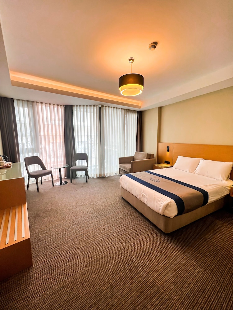 Triada Hotel Karakoy 20