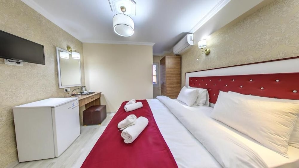 Cihangir Palace Hotel 14