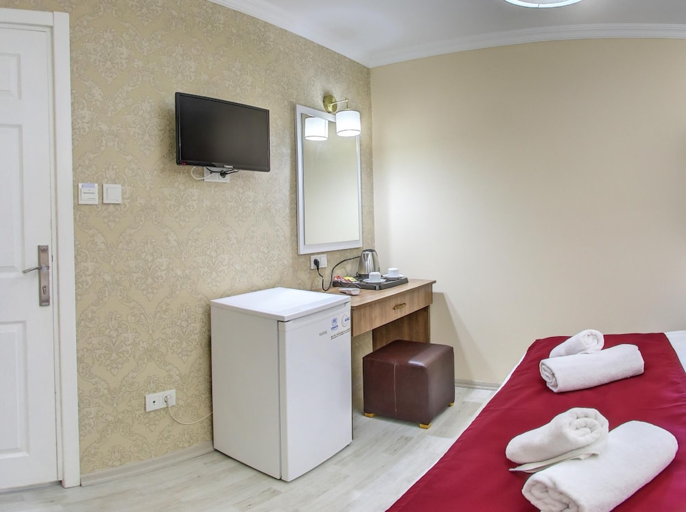 Cihangir Palace Hotel 16