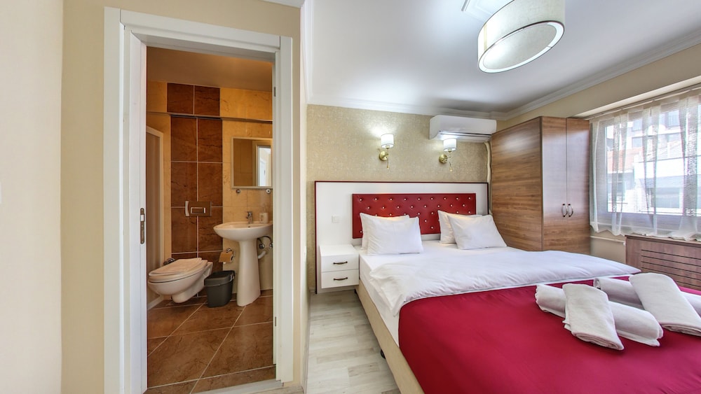 Cihangir Palace Hotel 8