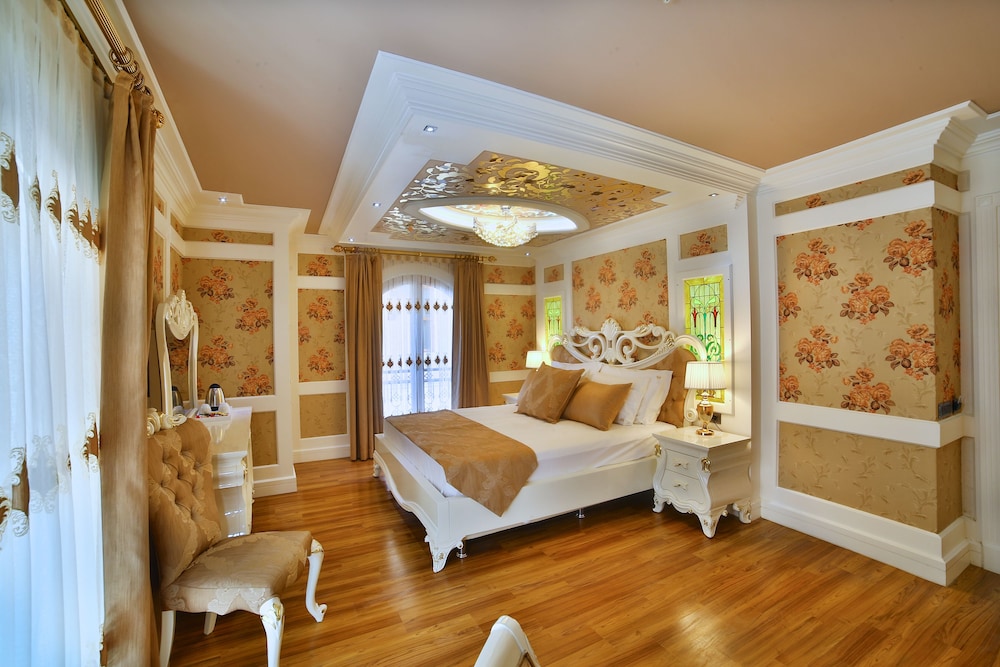Seven Hills Palace Hotel 3