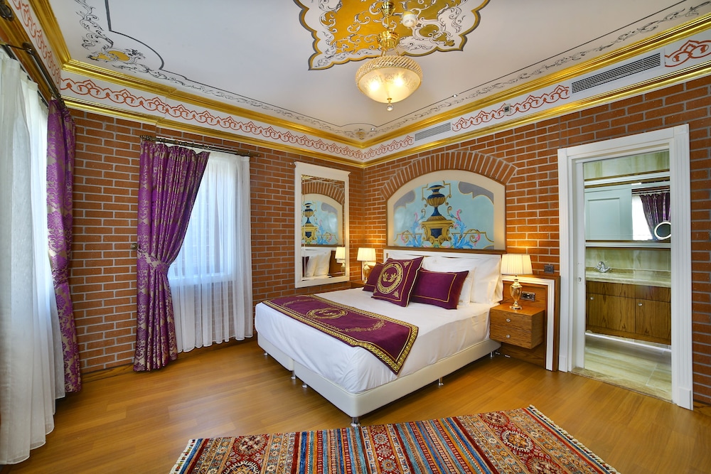 Seven Hills Palace Hotel 14