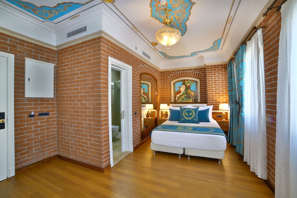 Seven Hills Palace Hotel 23