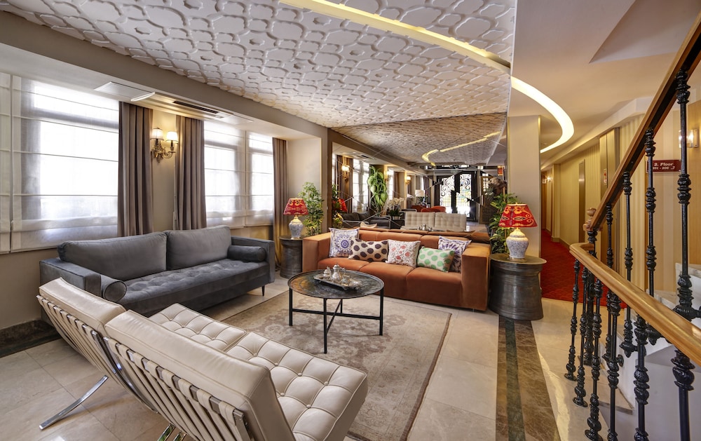 Almina Guest House 8