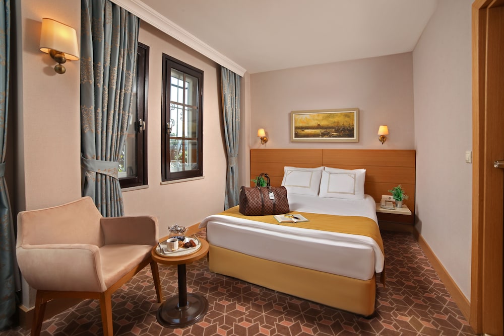 Almina Guest House 24