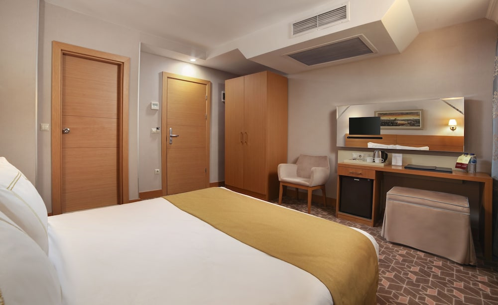 Almina Guest House 13