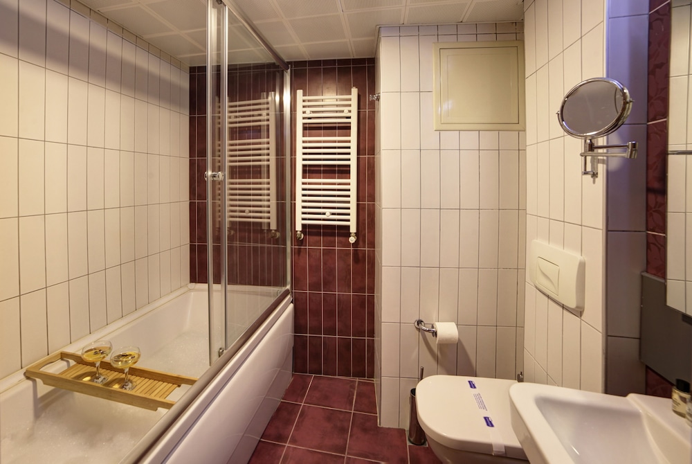 Almina Guest House 23