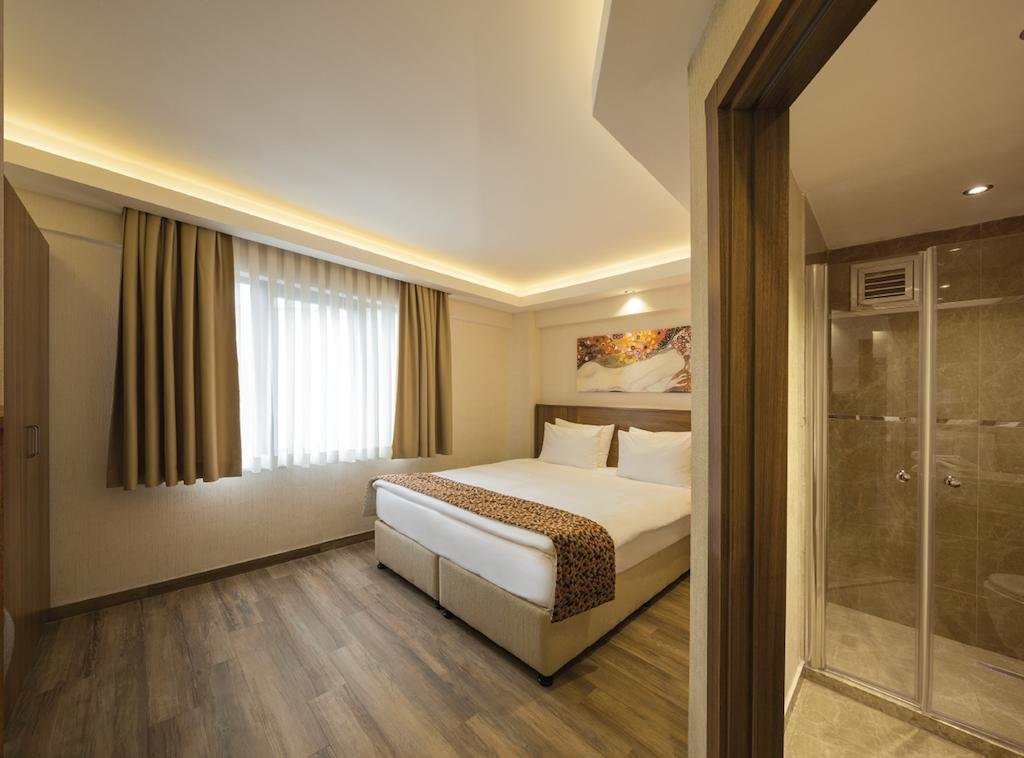 B'Guest House&Apartment 8