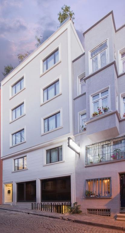 B'Guest House&Apartment 12