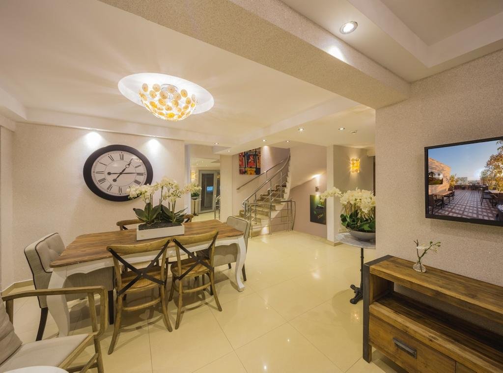B'Guest House&Apartment 13