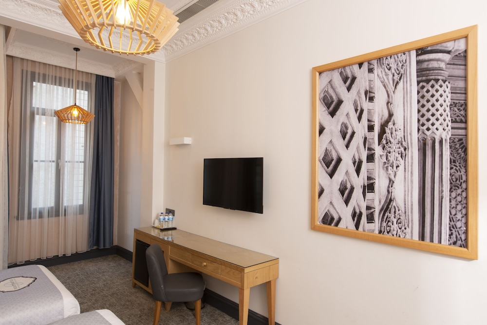 Premist Hotels Taksim 12