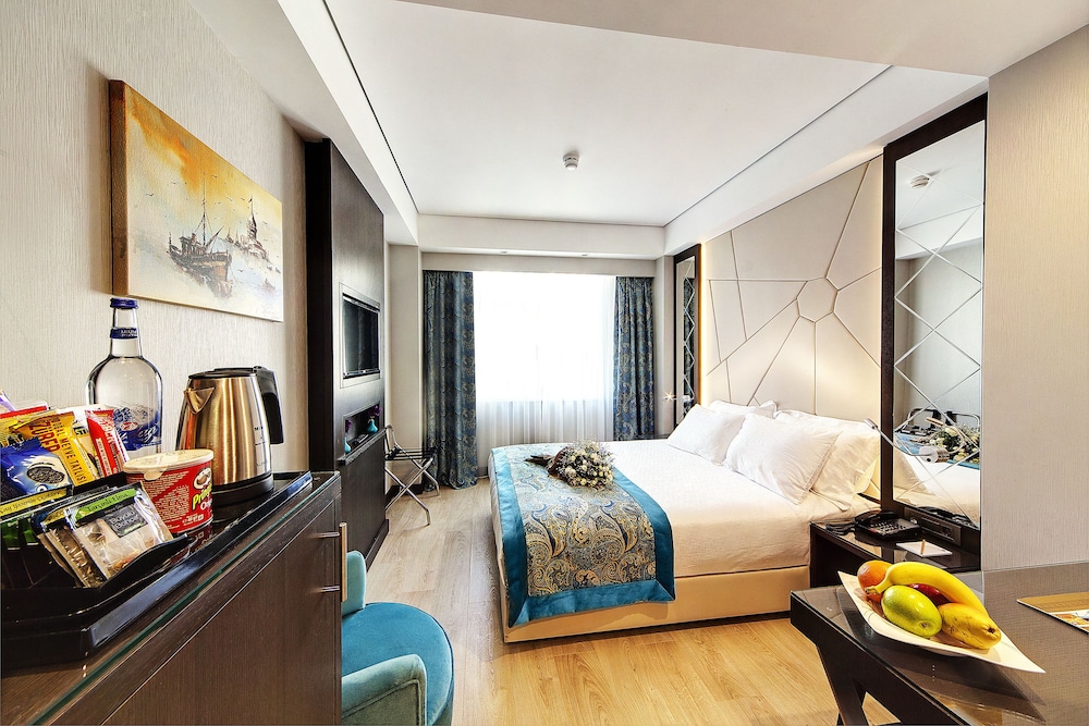 Mukarnas Taksim Hotel 8