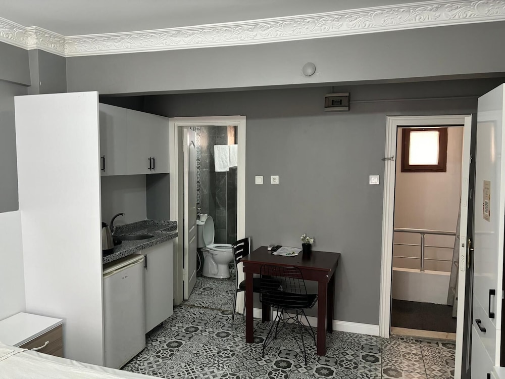 First Suite Taksim 21