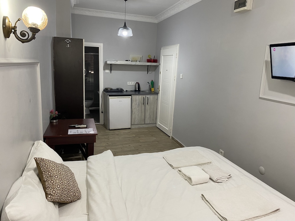 First Suite Taksim 8