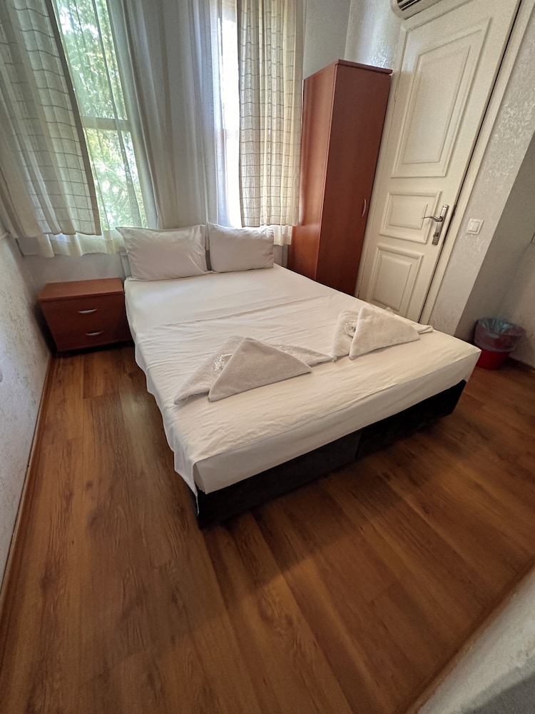 Hotel Antique 17