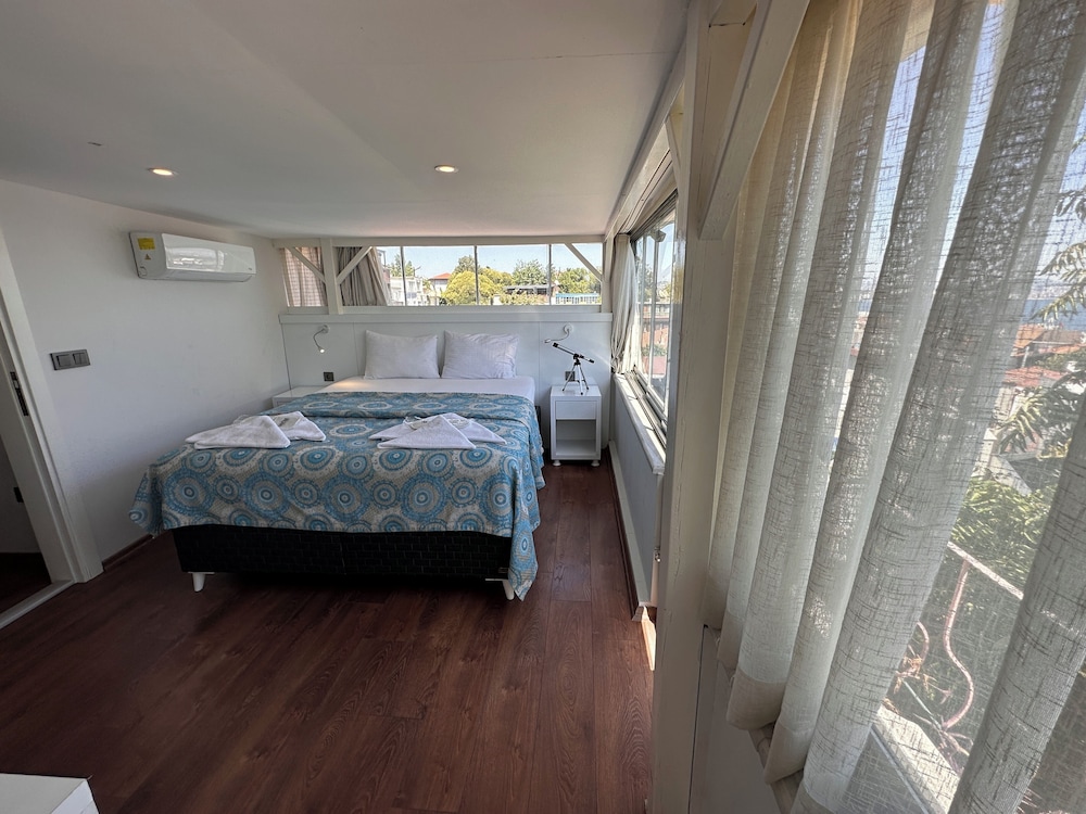 Hotel Antique 23