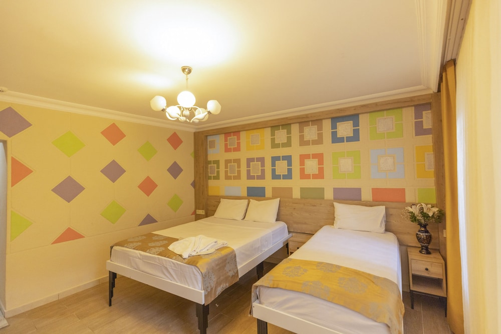 Demare Hotel 16