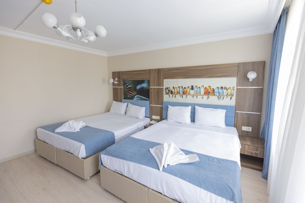 Demare Hotel 10