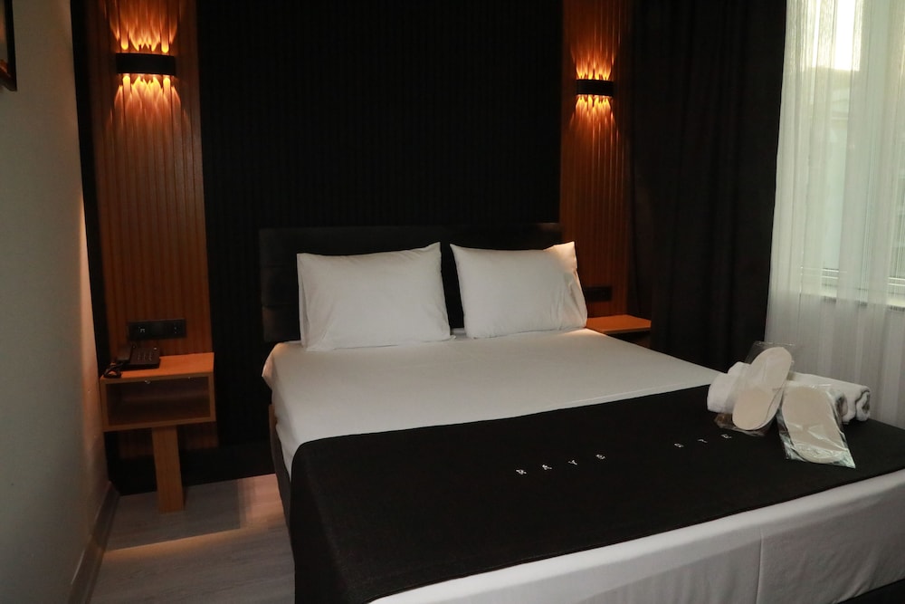 Rays Hotel 5