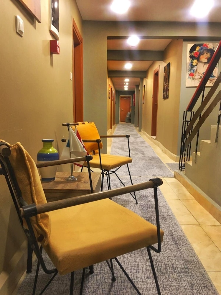 Ulubat Castle Hotel 5