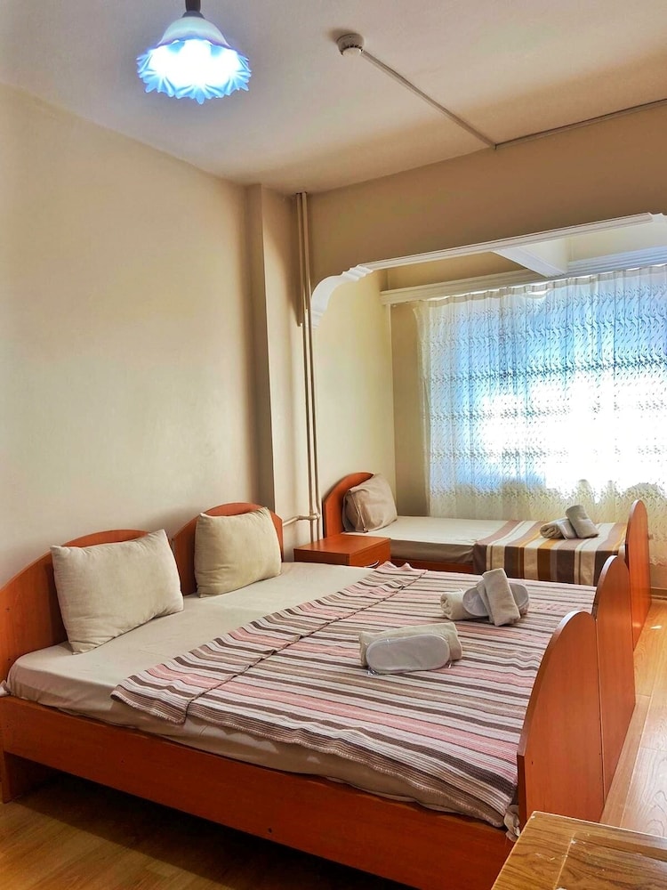 Ulubat Castle Hotel 19