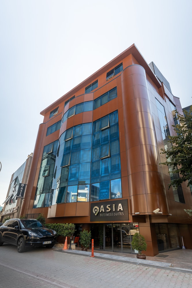 Asia Business Suites 1