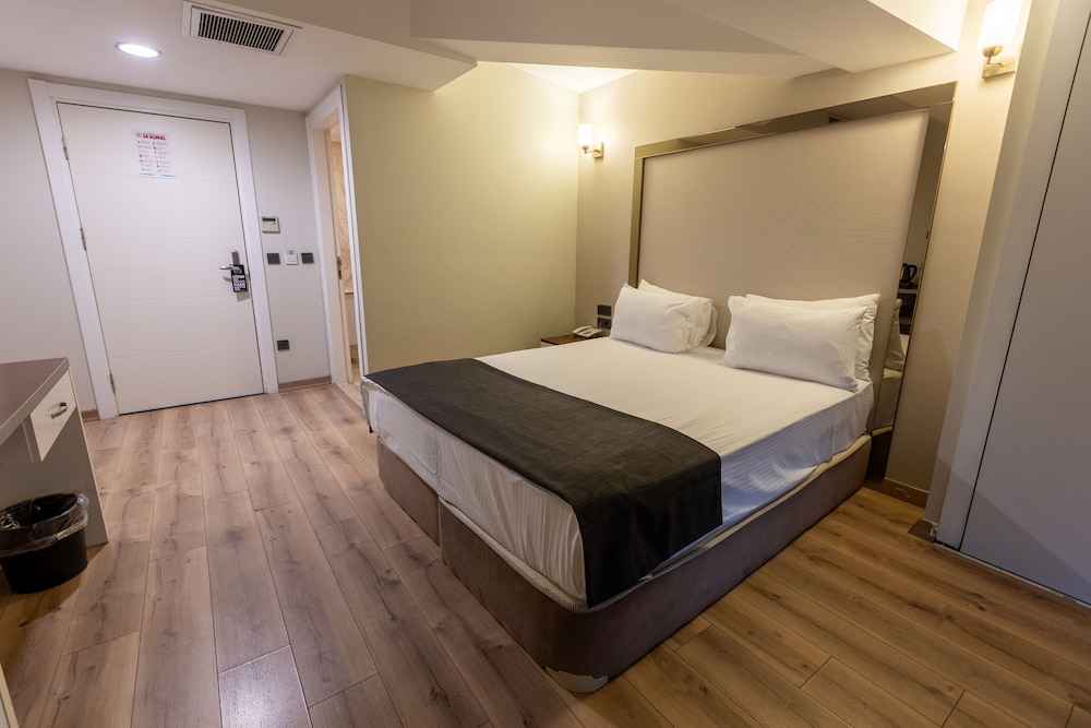 Asia Business Suites 17