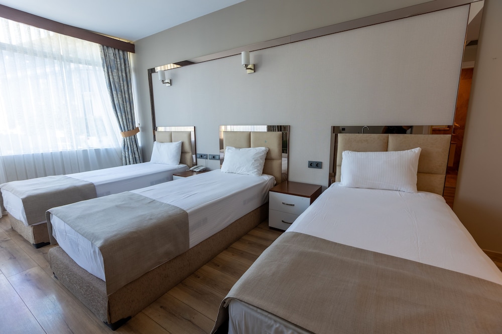 Asia Business Suites 2