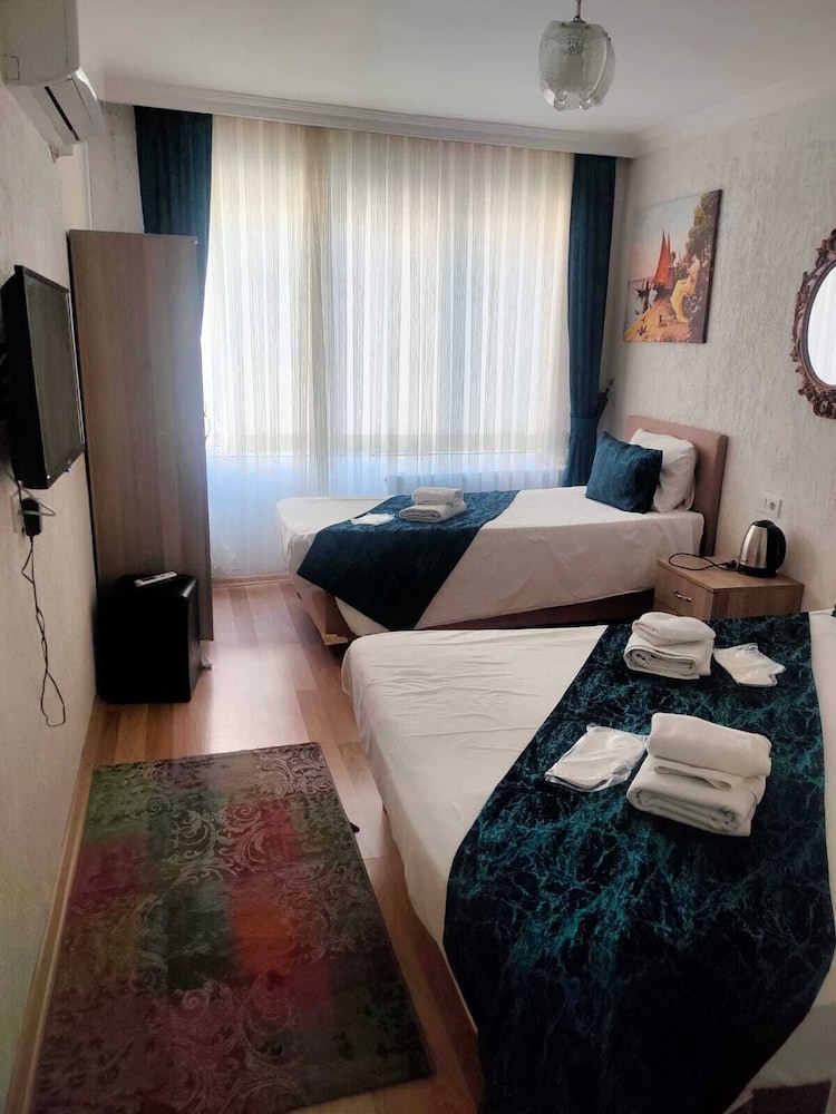 Hotel Estambul 12