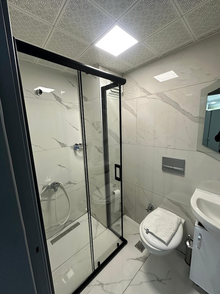 Hotel Grand Kybele 21