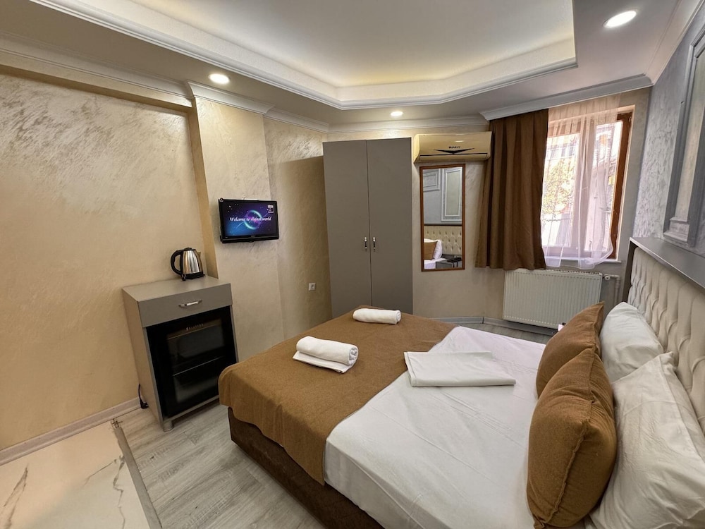 Hotel Grand Kybele 10