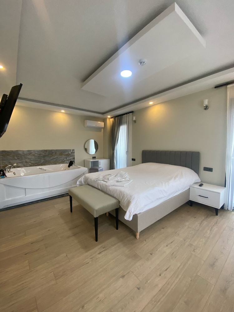 Agva Capella Hideaway 22