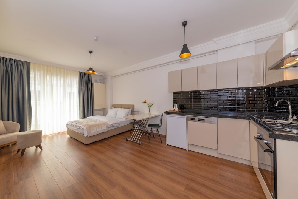 Joy Suites 2