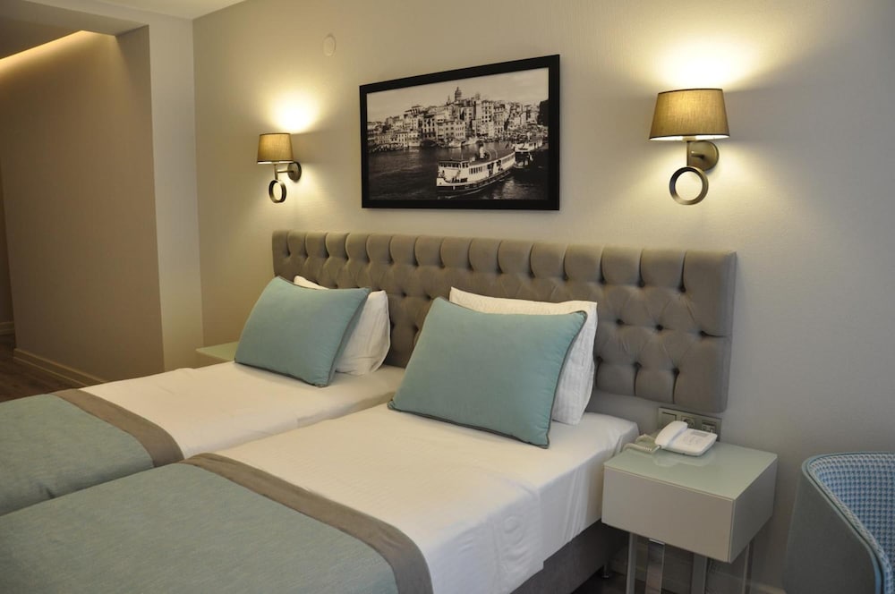 Centrum Suites 12