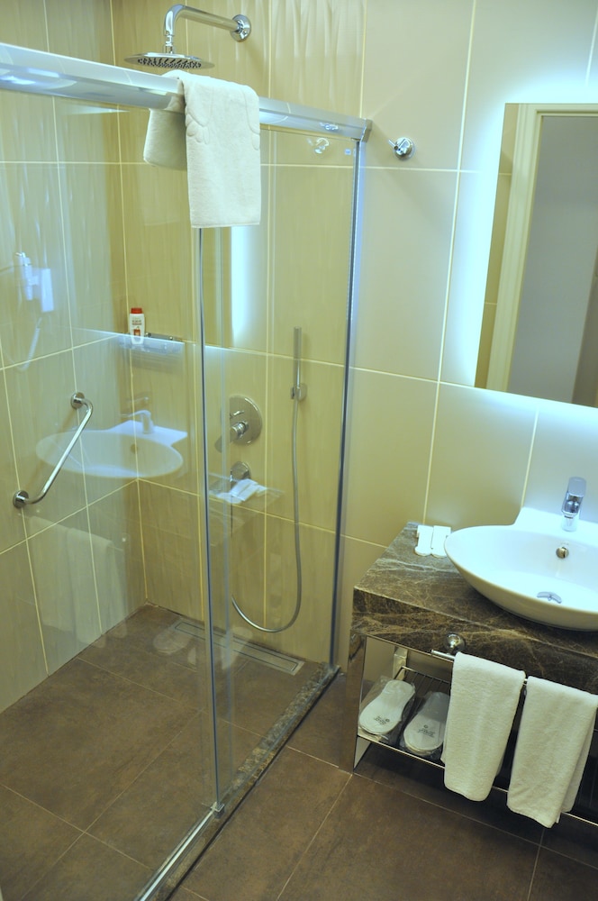 Centrum Suites 24