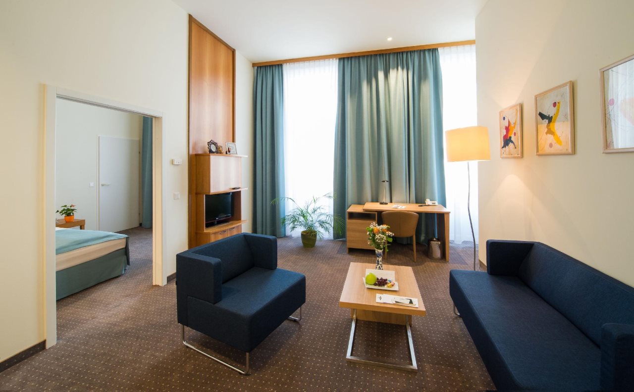 HiLight Suites Hotel 2