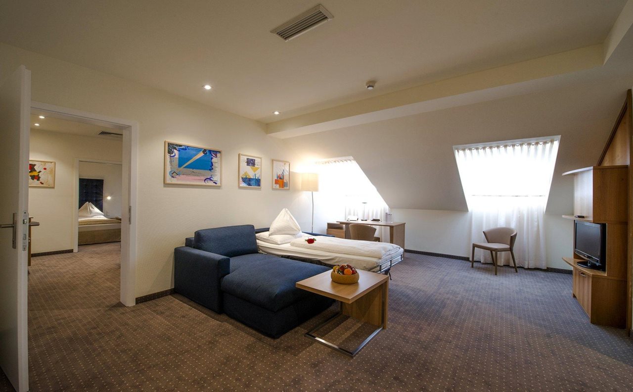 HiLight Suites Hotel 21