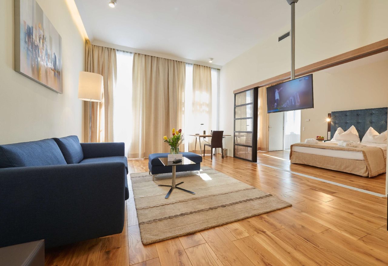 HiLight Suites Hotel 8