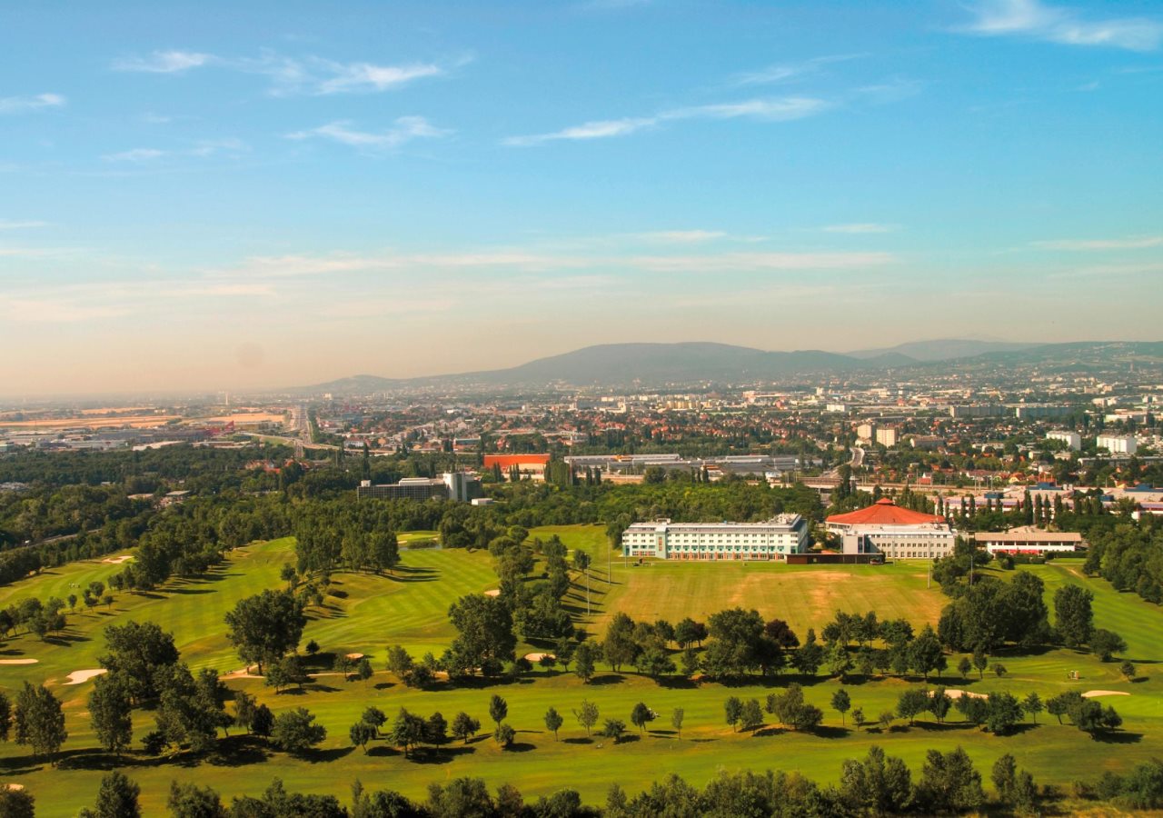 DoubleTree by Hilton Vienna Bosei 12