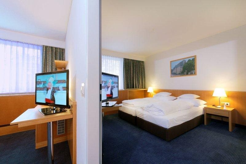 Hotel & Palais Strudlhof 9