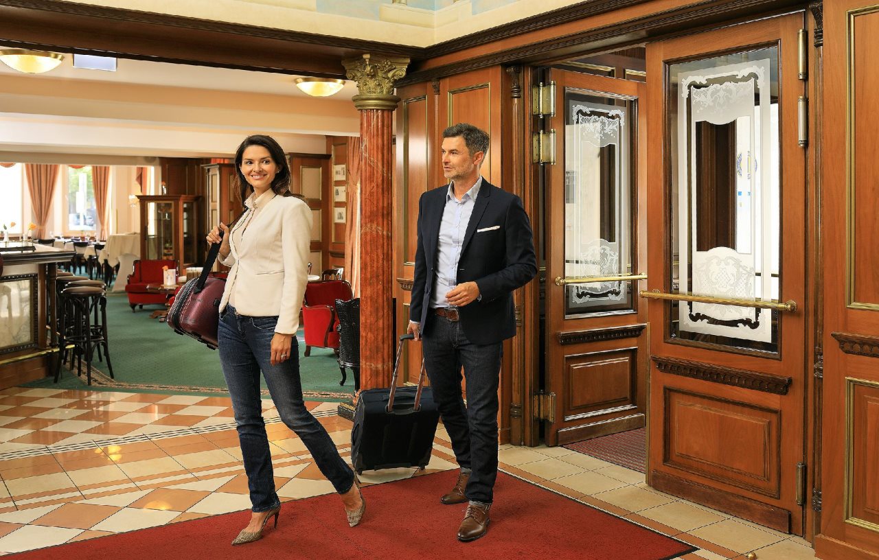 Bellevue Hotel 13