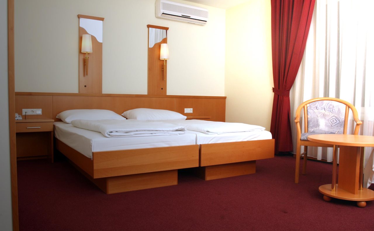Hotel Pension Haydn 24