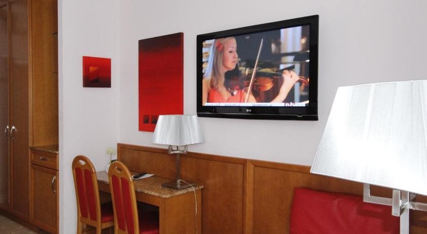 Hotel Corvinus 6