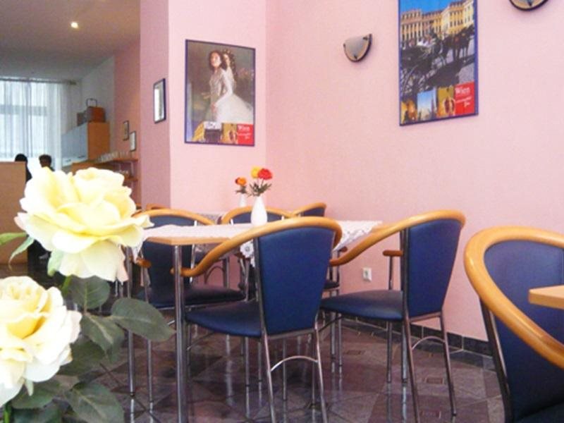 Hotel & Pension Arpi 9