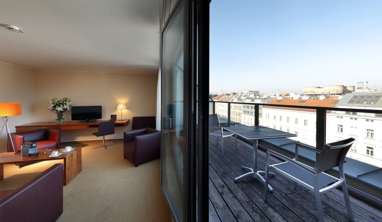 Eurostars Embassy 18