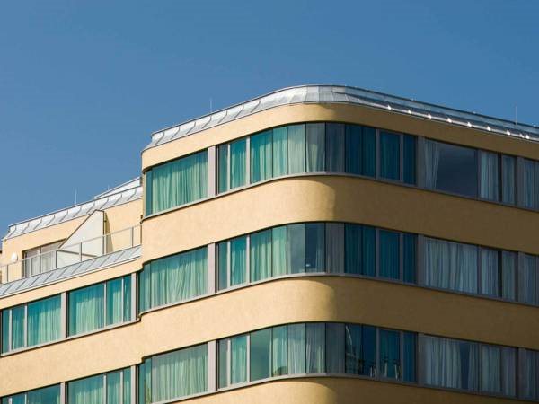 Eurostars Embassy 4