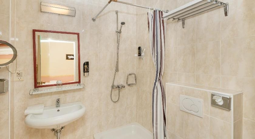 Vayalen Boutique Hotel 9