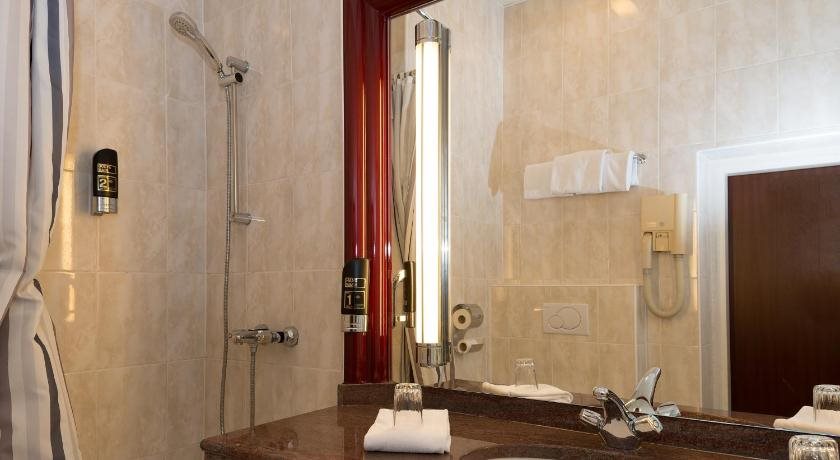 Vayalen Boutique Hotel 12