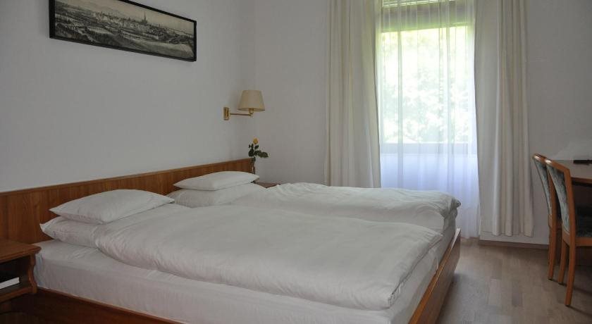 Bio-Hotel Schani Wienblick 12