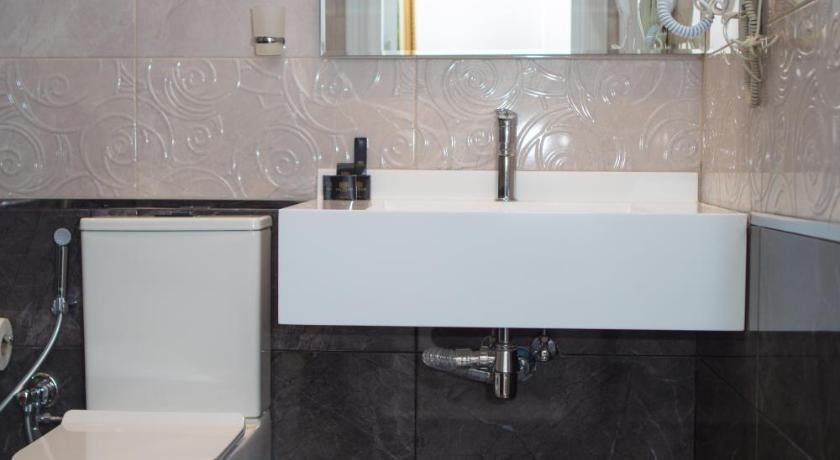 Theatrum Hotel Baku 2